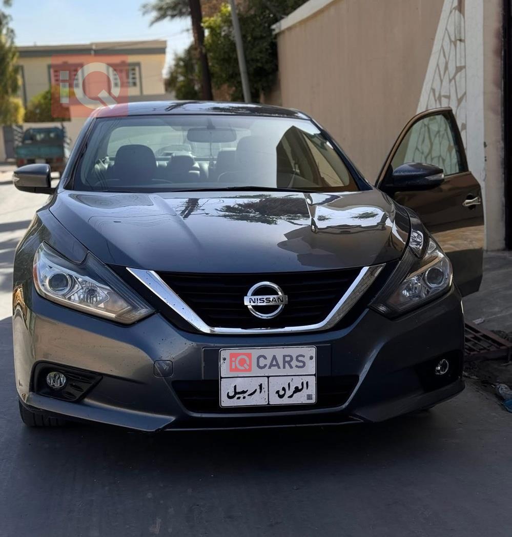 نيسان ألتيما